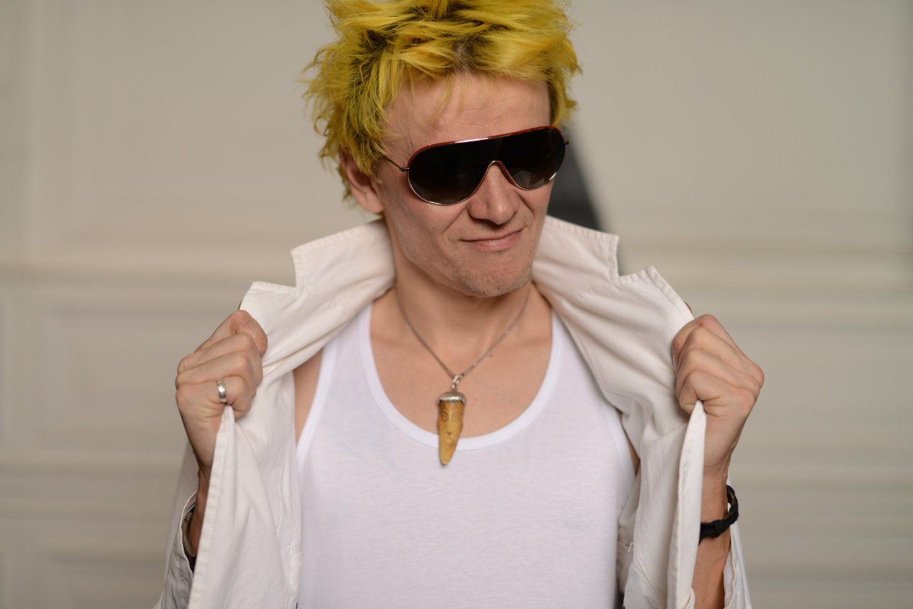 

Билеты на Гарик Богомазов (ex. Отпетые Мошенники) (Руки Вверх! Бар)