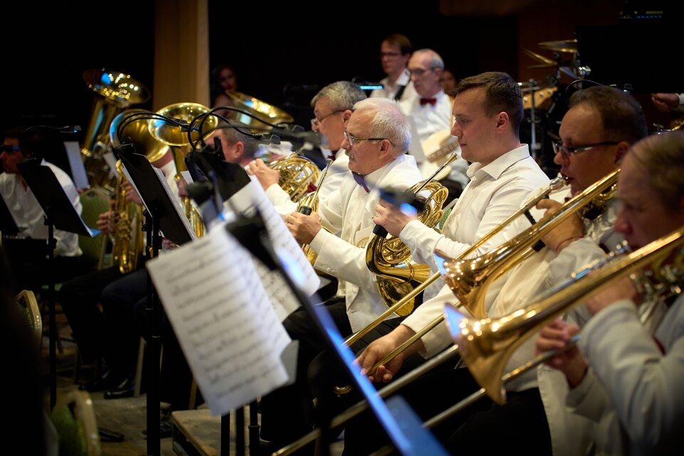 Губернаторский эстрадно-духовой оркестр. Человек с Марса!