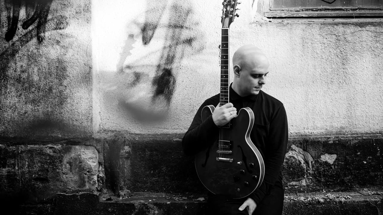 

Билеты на Влад Корольков: презентация альбома «Отзвуки» (Эссе)