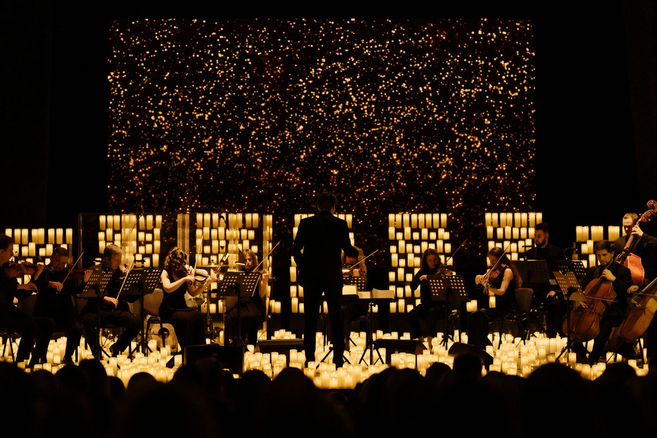 

Билеты на Золотой век Голливуда. Изысканные саундтреки. Lumisfera и 5000 свечей (Театр им. Вл. Маяковского. Основная и Малая сцены)