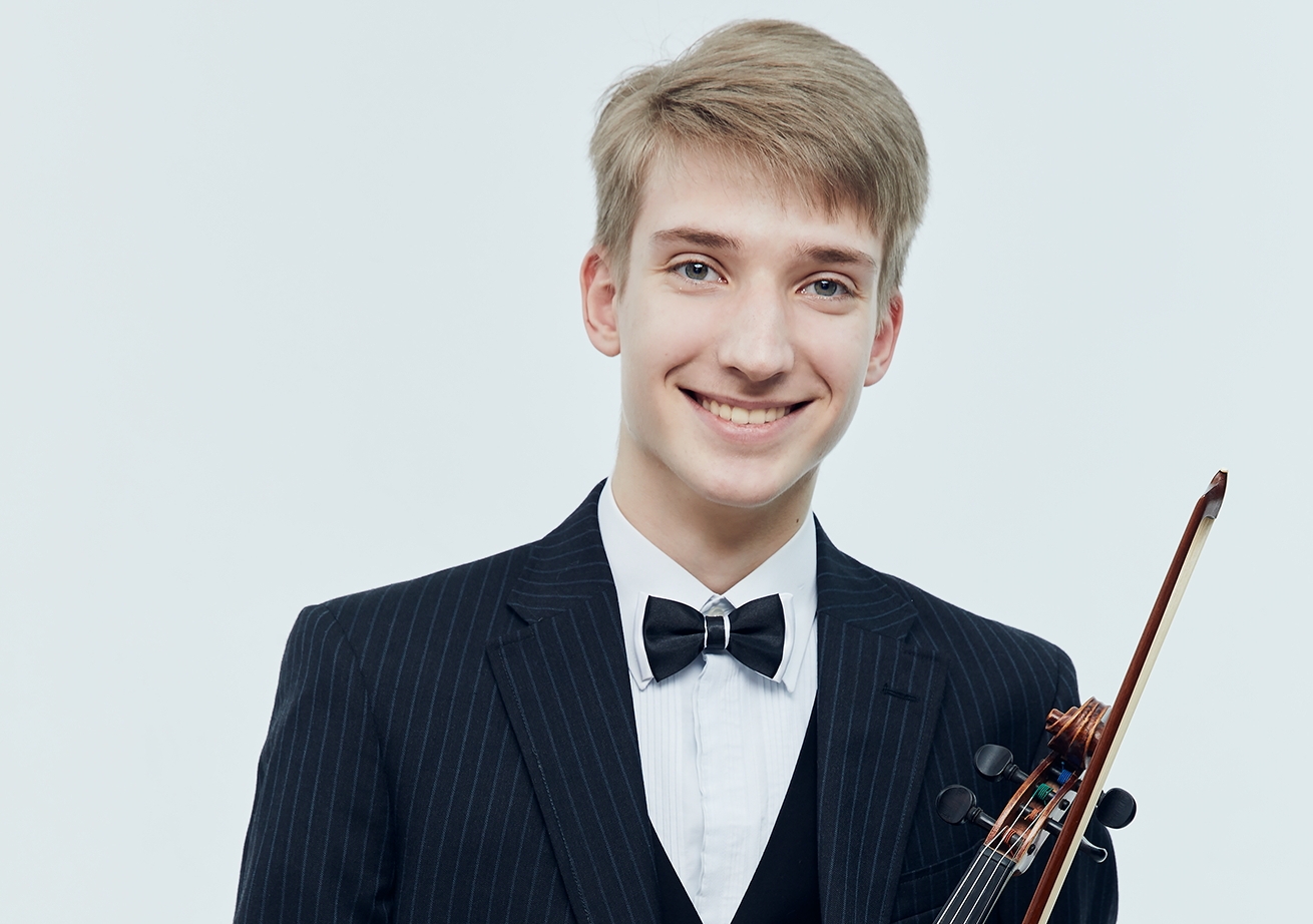 

Билеты на Между любовью и бунтом (Филармония им. Шостаковича. Малый зал)