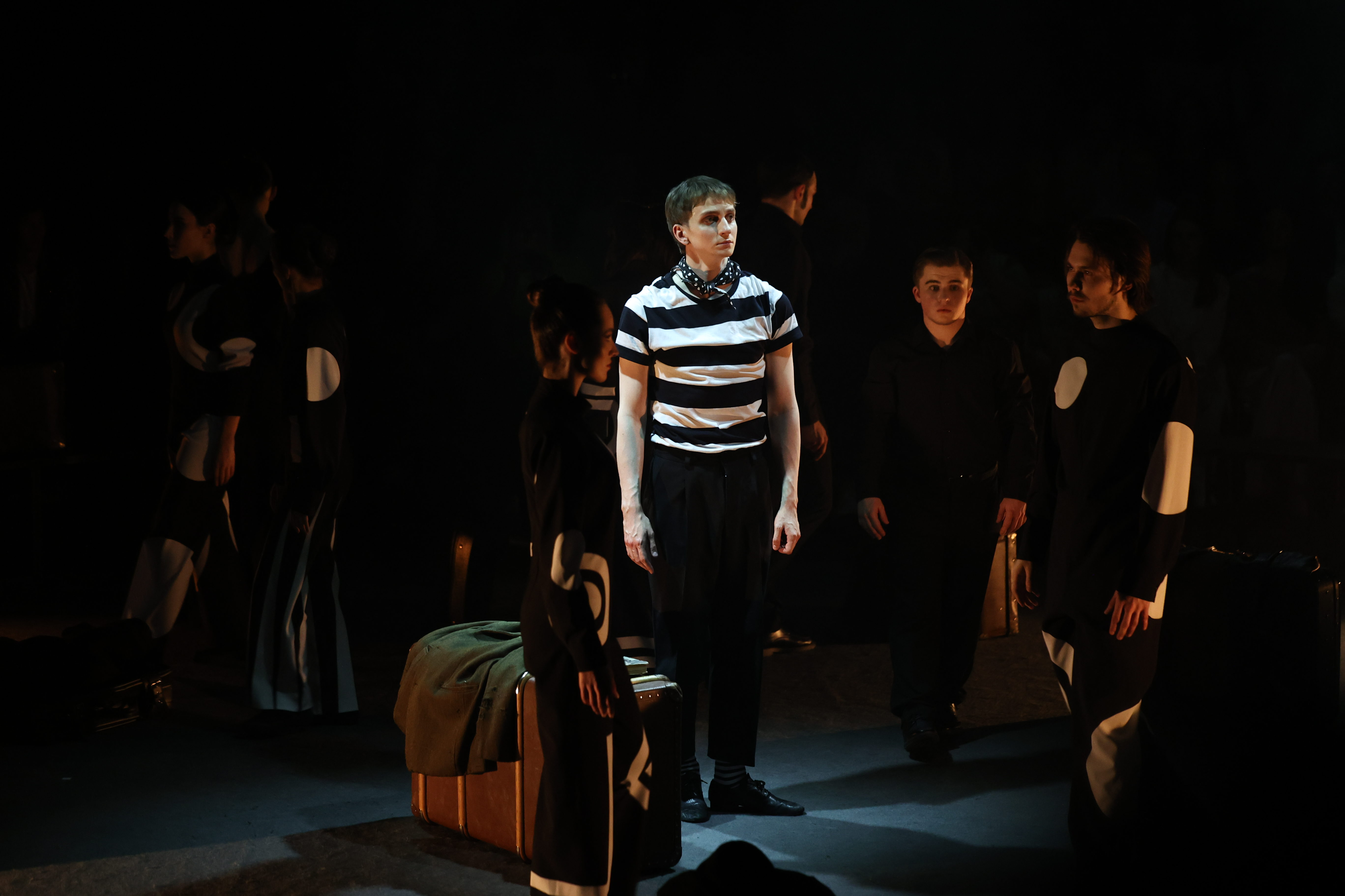 

Билеты на Енгибаров (Центр драматургии и режиссуры на Соколе)