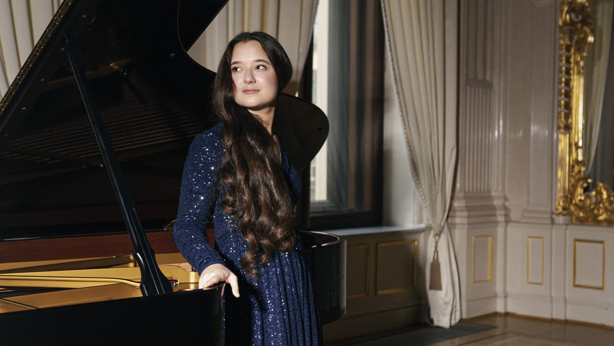 

Билеты на Диалоги. Концерт для двух скрипок и фортепиано (Особняк Мясникова)