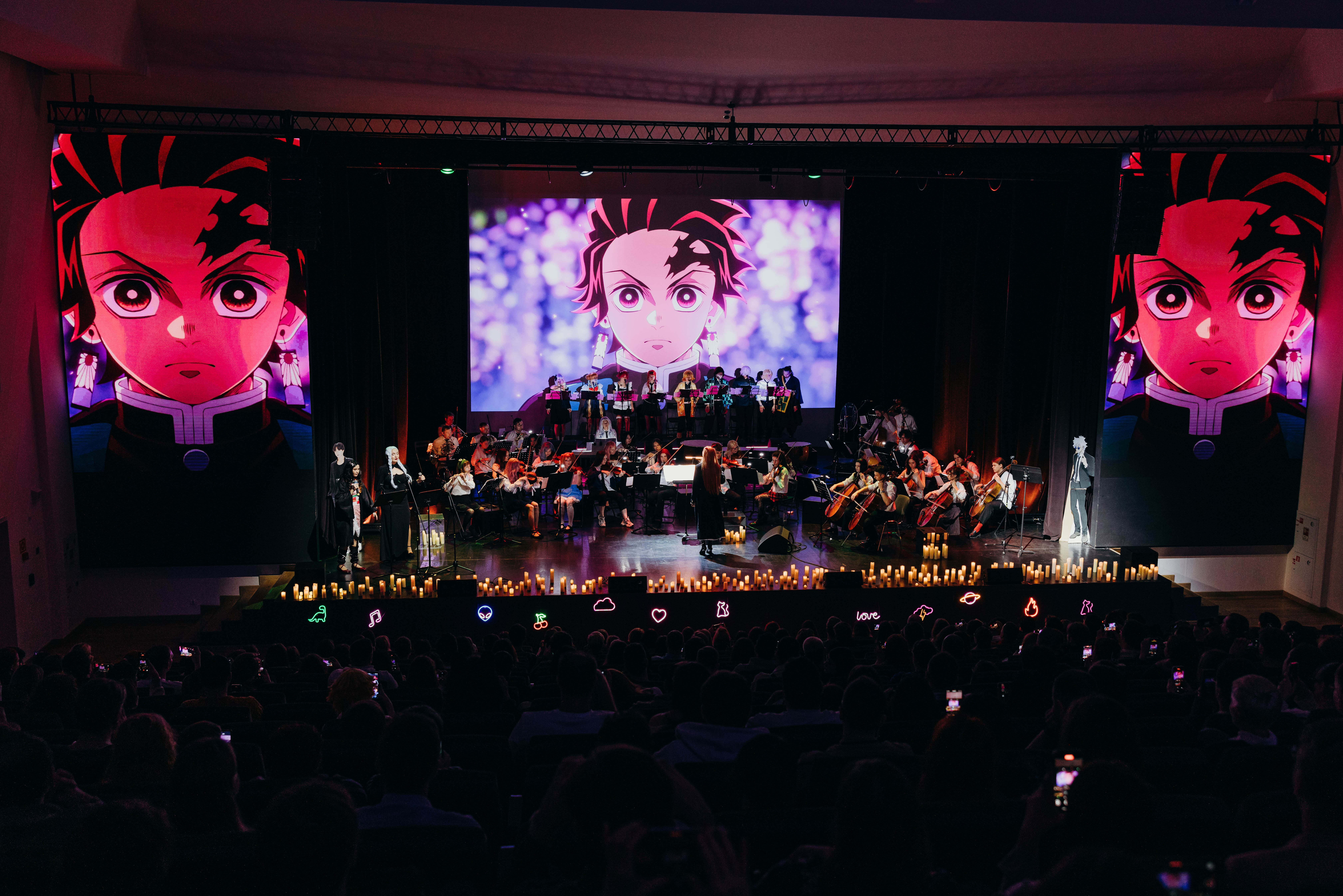 

Билеты на СимфоМультимедия. От Аниме до K-pop (Московский продюсерский центр)