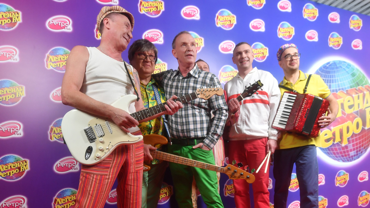 

Билеты на Дюна (Мумий Тролль Music Bar)