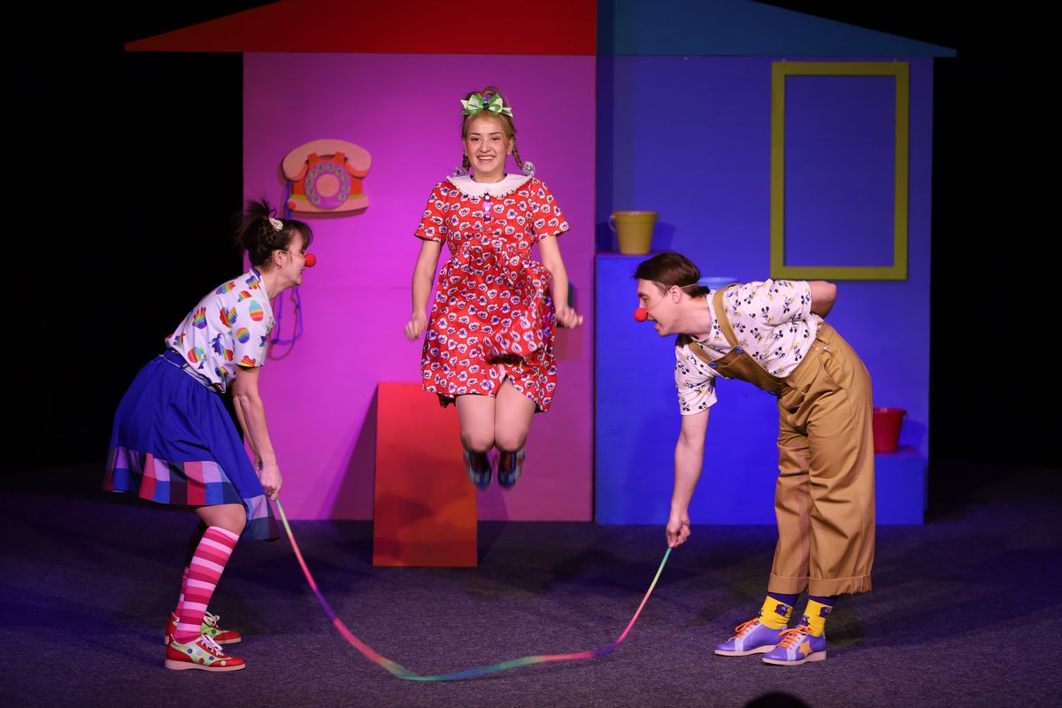 

Билеты на На вырост!.. (Казачий театр)