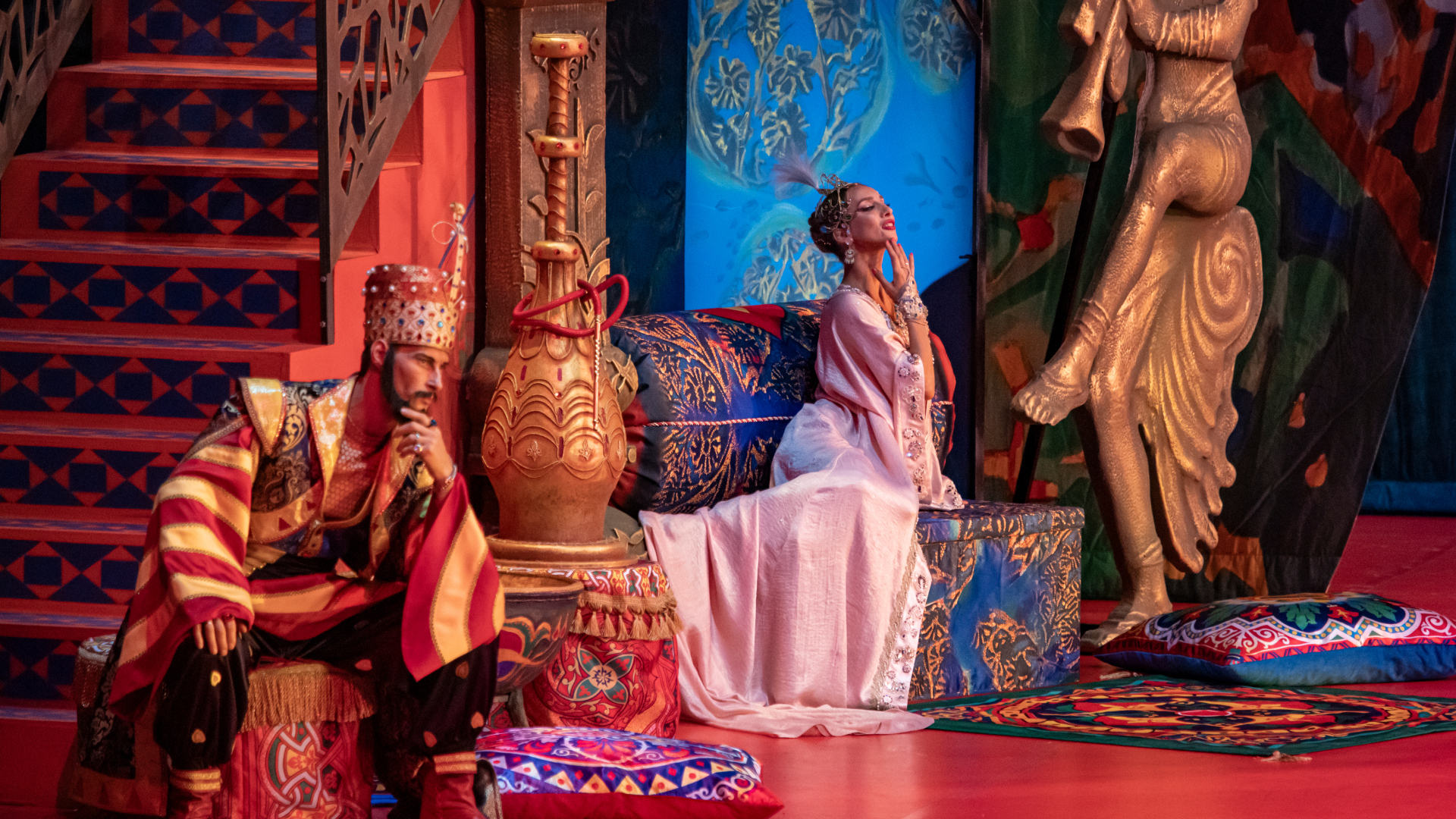 

Билеты на Жар-птица, Шехеразада (Театр оперы и балета)