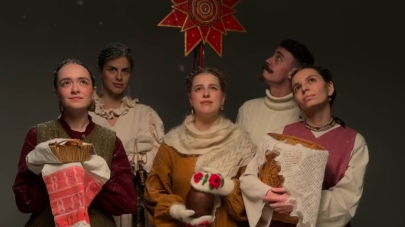 

Билеты на Зимние праздники, красивые песни (Своё поле)