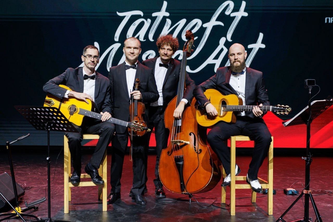 

Билеты на Мануш-мануш (Ща)