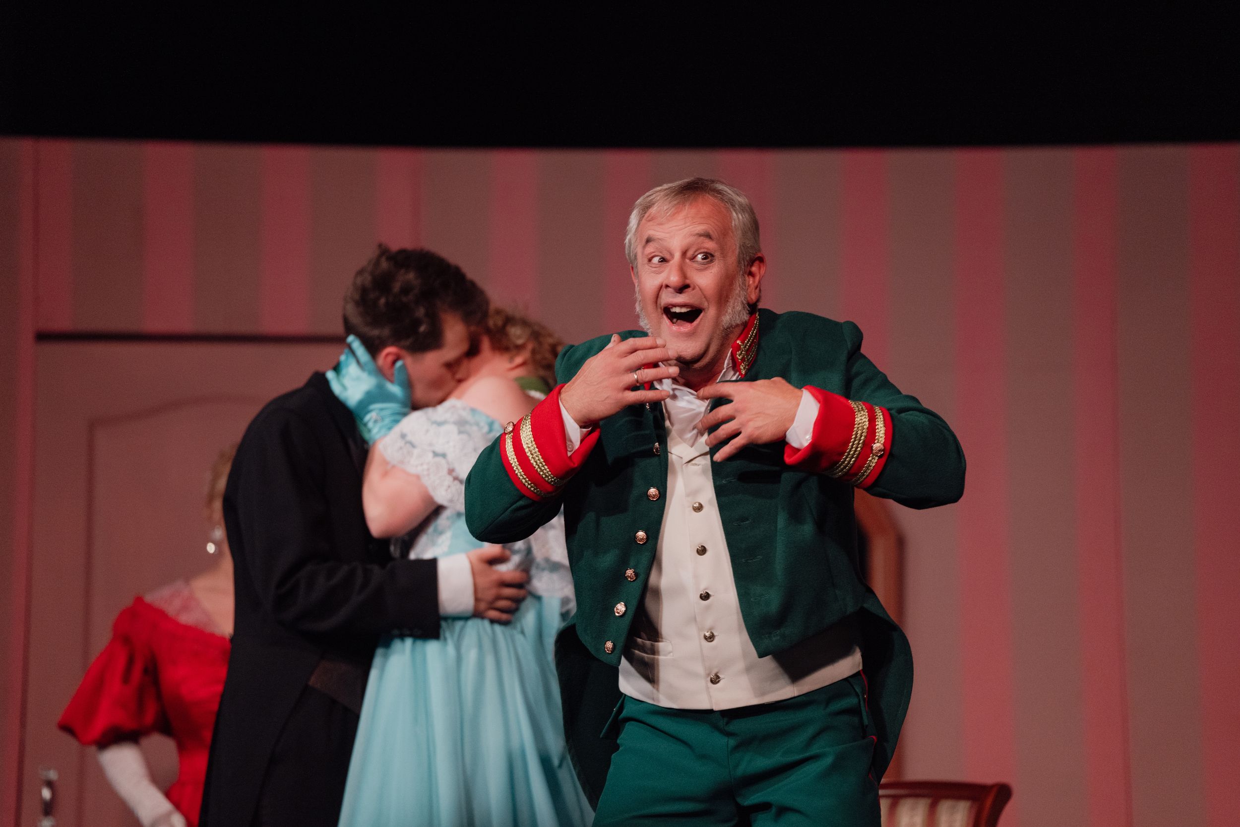 

Билеты на Ревизор (ДК РГСУ)