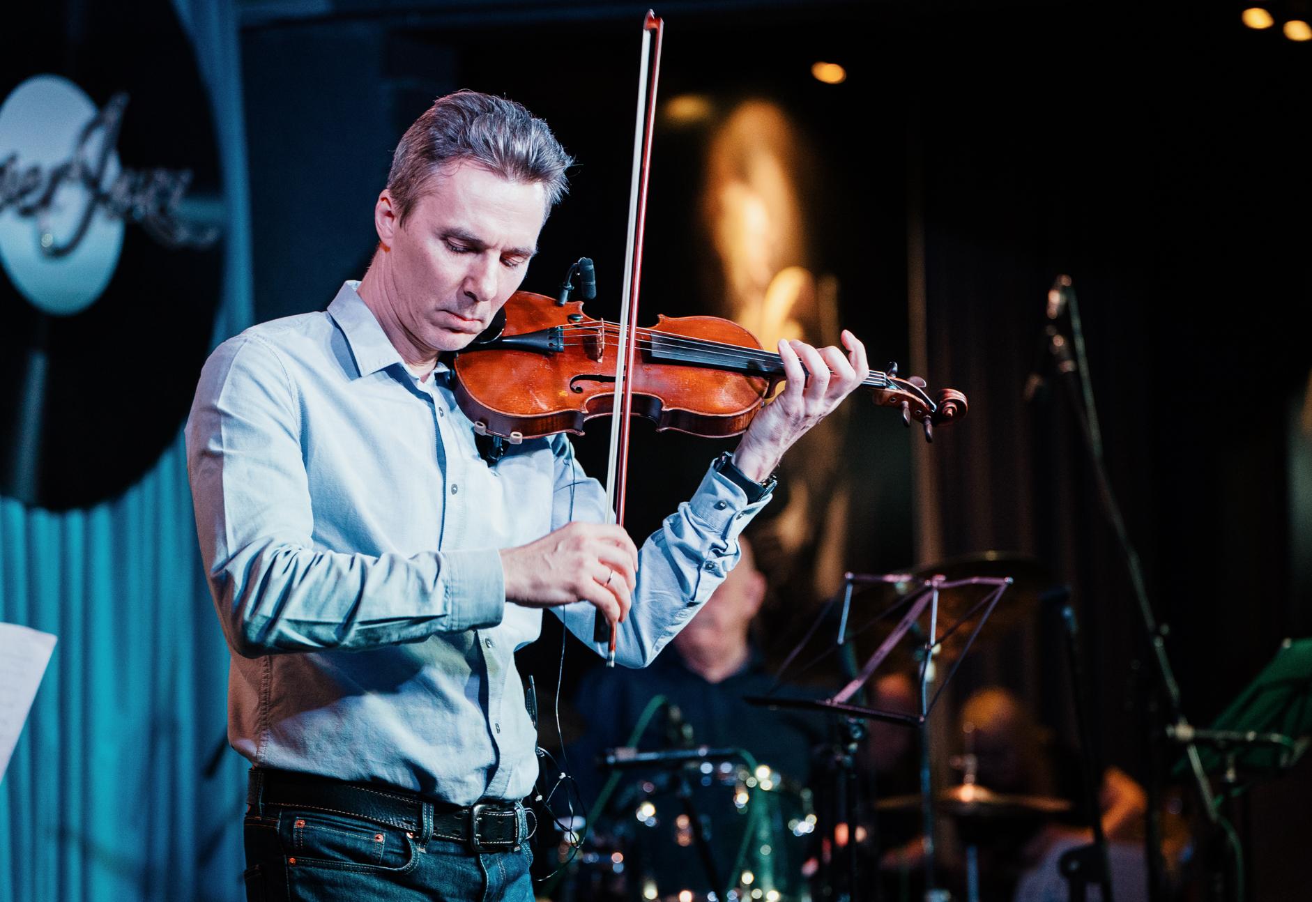 

Билеты на Квартет Владимира Желтовских. Скрипка в джазе (EverJazz)