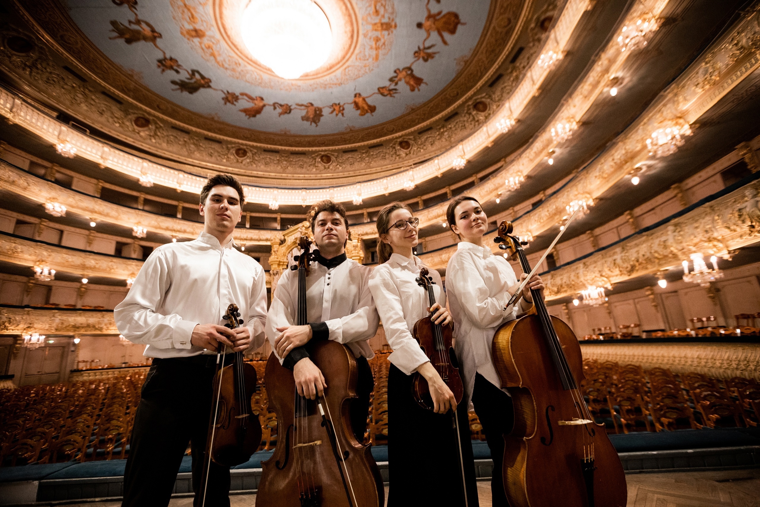 

Билеты на Рок-хиты на виолончелях в Новый год (Рассвет)