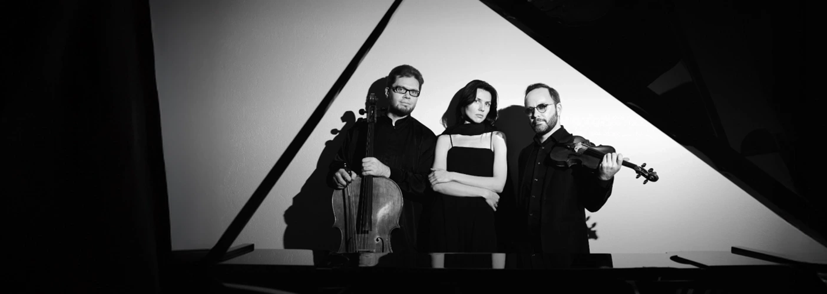 

Билеты на Игры света / Jeux De Lumière (Частная филармония «Триумф»)