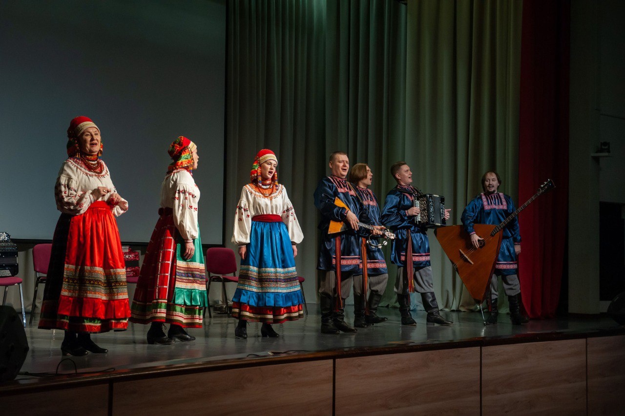 

Билеты на Наши песни (Филармония. Камерный зал)