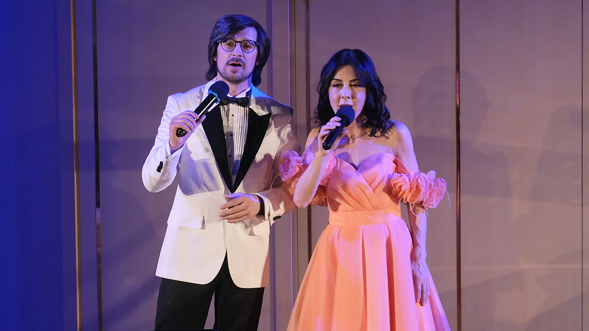 

Билеты на Наедине со всеми (Филармония. Органный концертный зал)