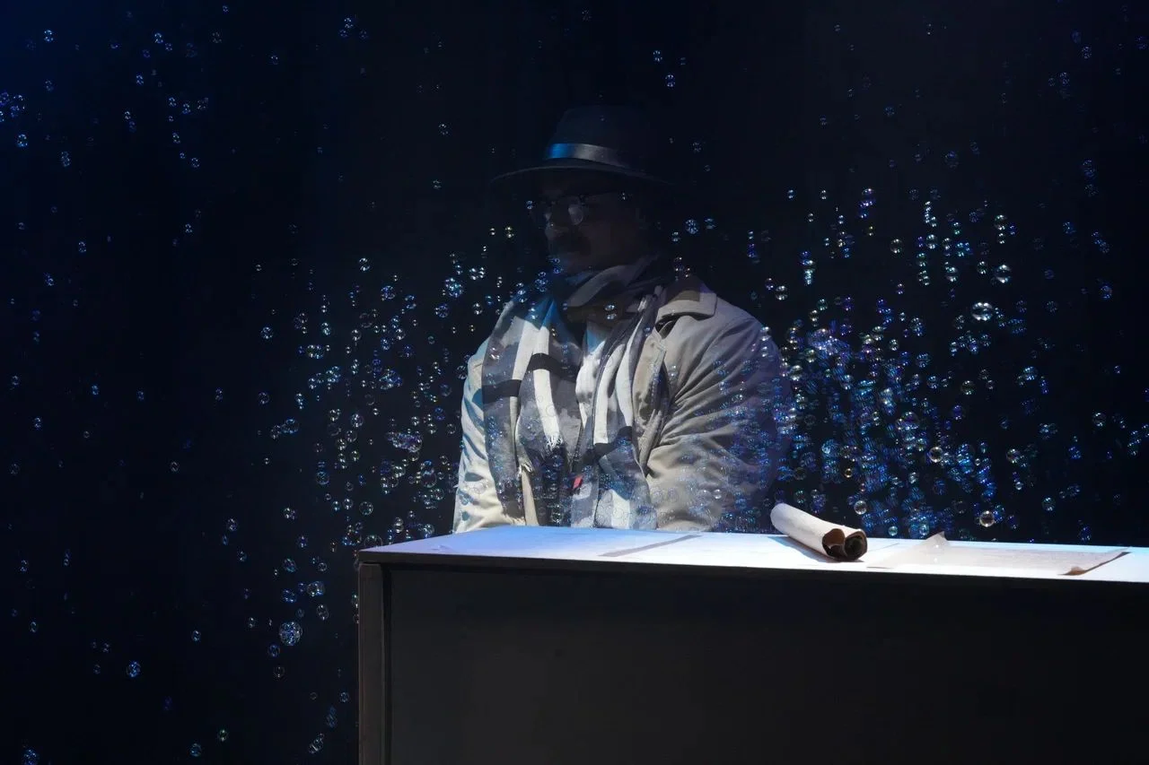 

Билеты на Папа ищет работу