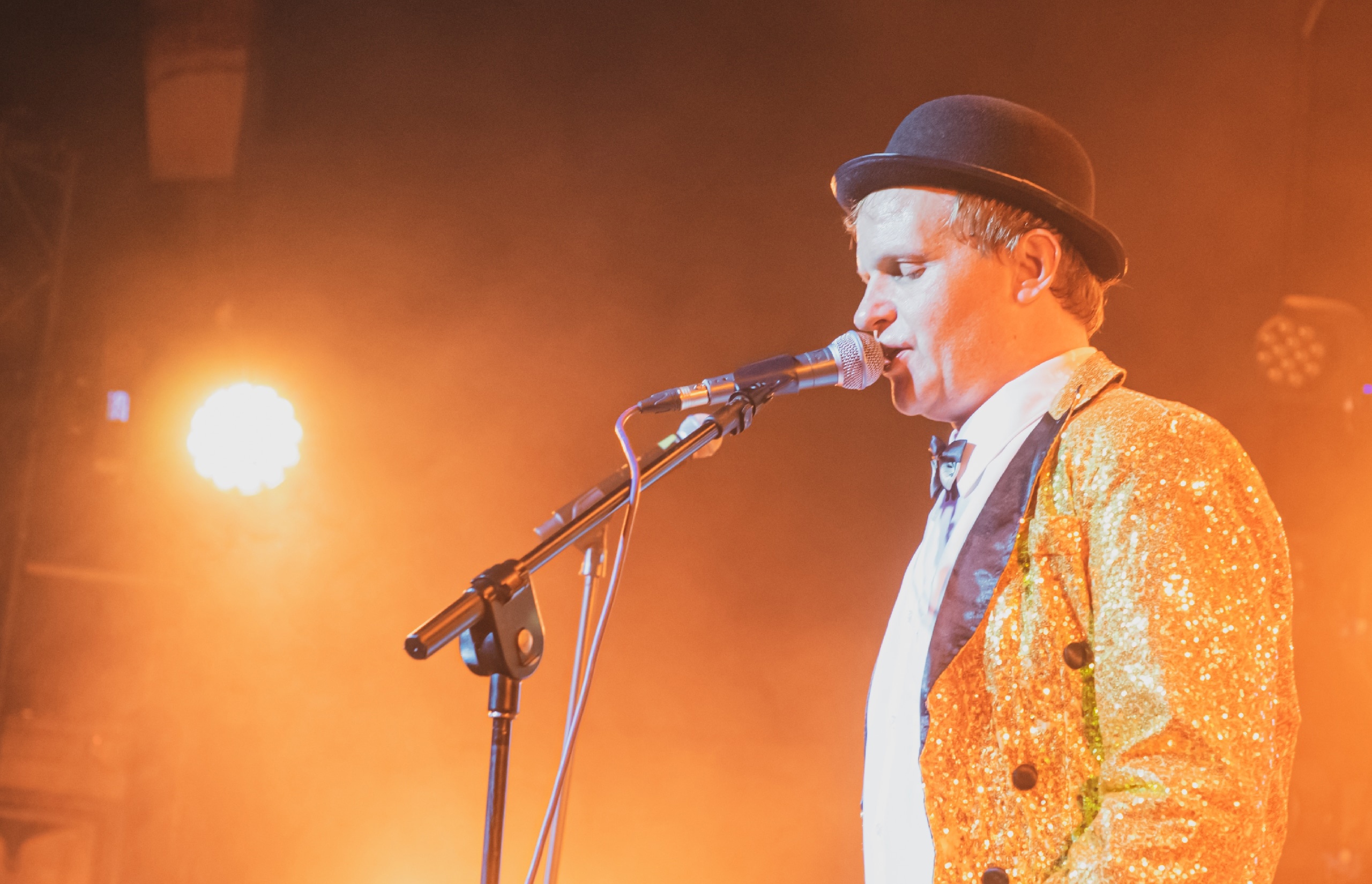 

Билеты на Электрослабость (Douglas)