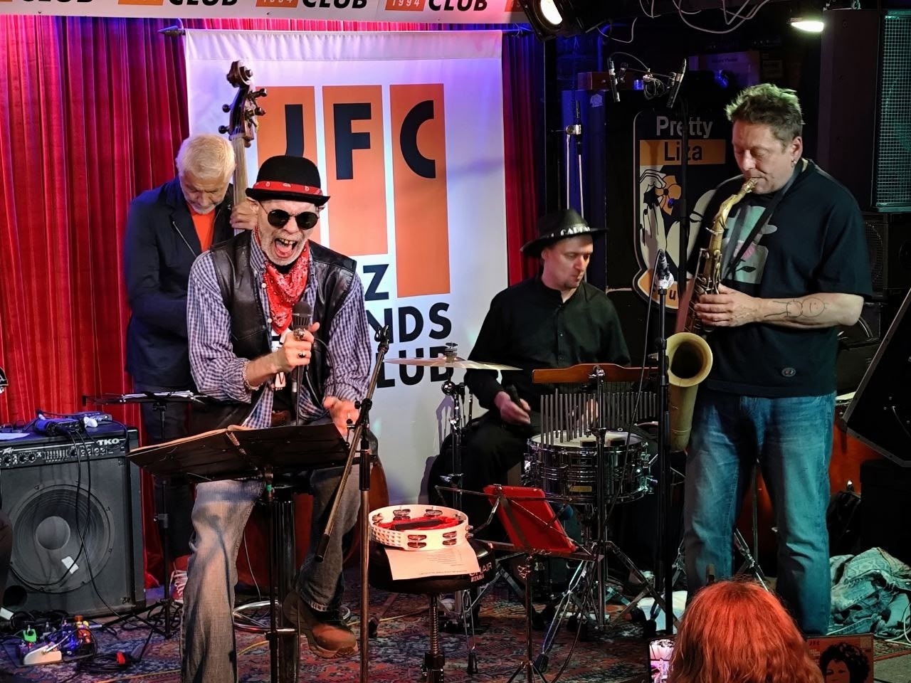 

Билеты на Waits Blues Time (Jagger)