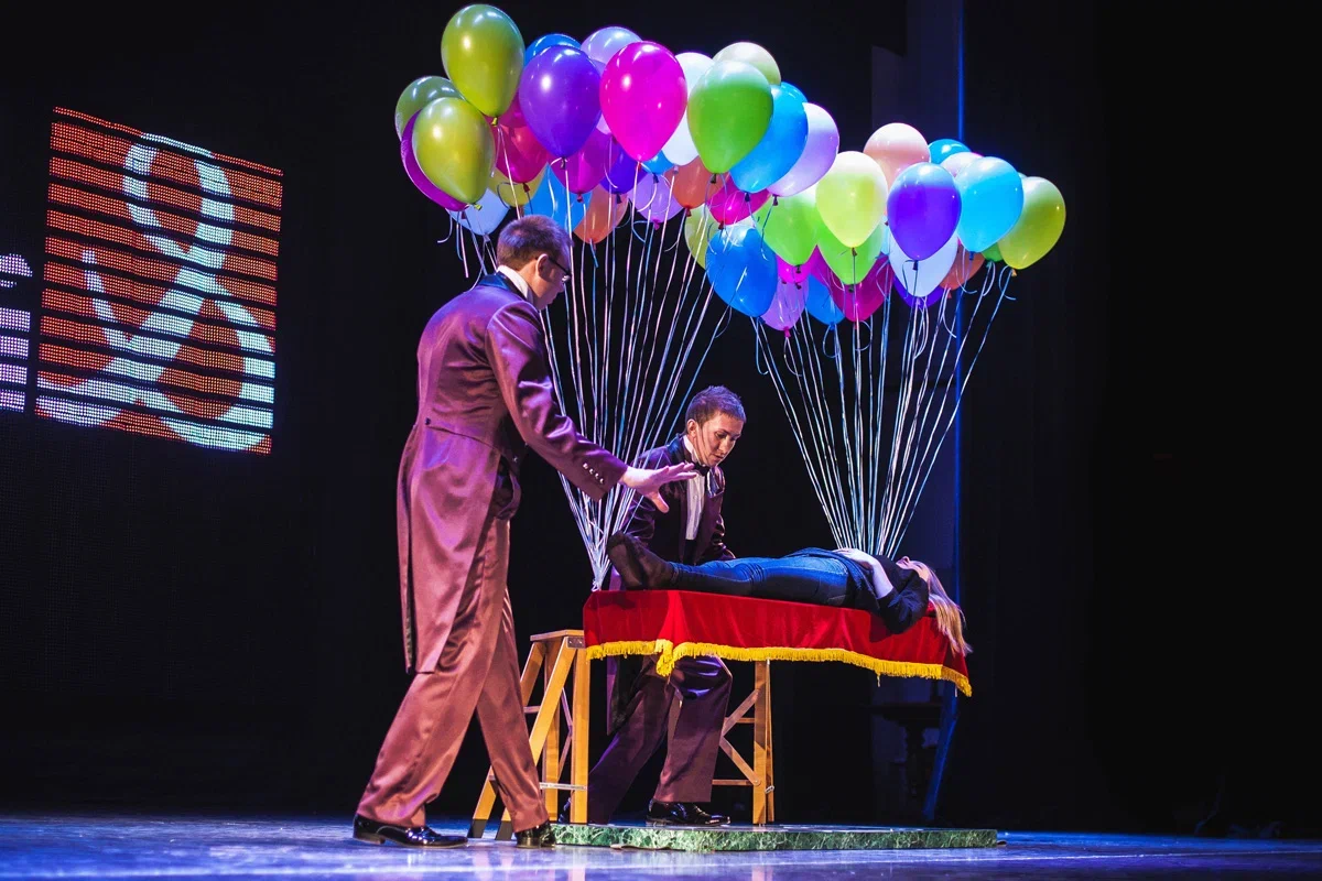 

Билеты на Удивительные истории иллюзионистов Juggler (Геленджик Арена)