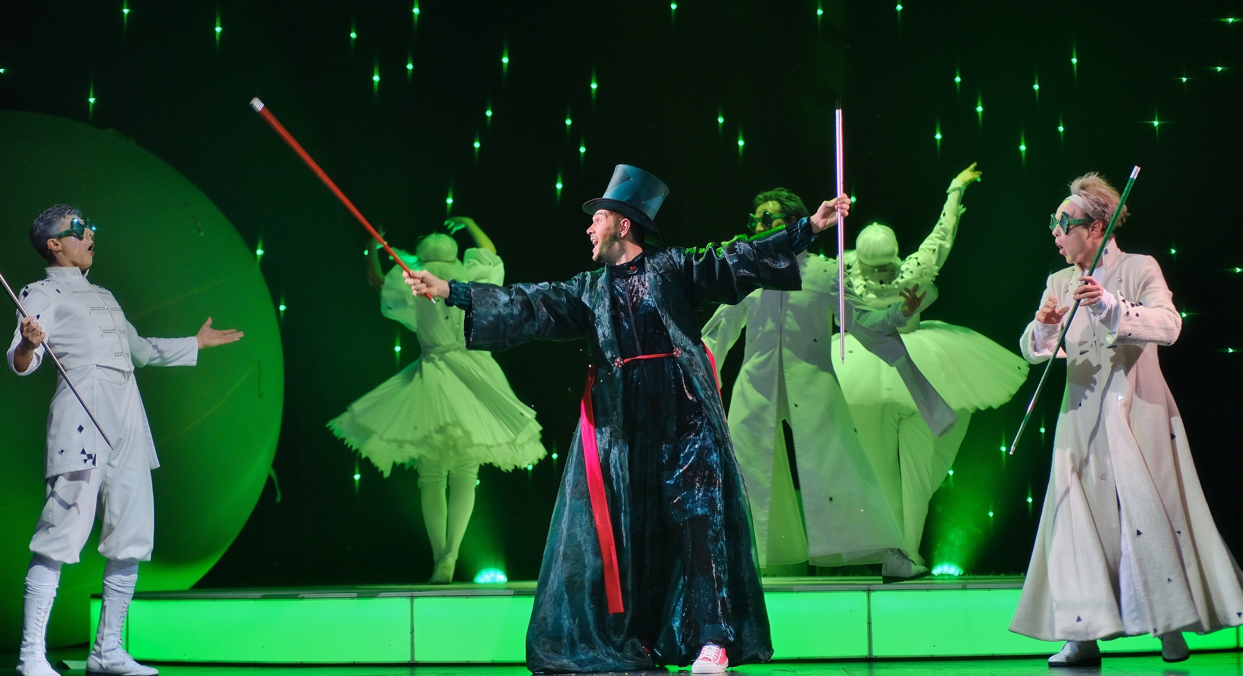 

Билеты на Волшебник Изумрудного города (Театр комедии им. Акимова)