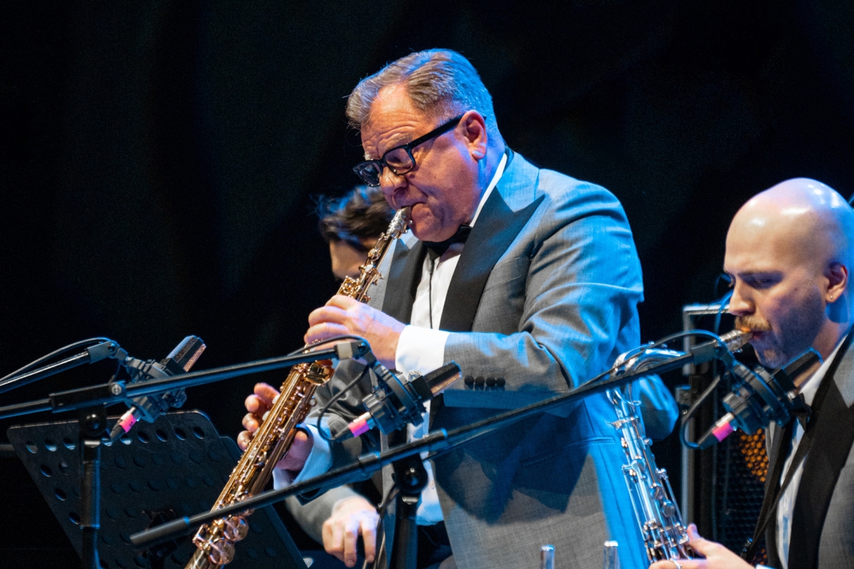 

Билеты на XXVI Международный фестиваль «Триумф джаза». День первый (Дом музыки)