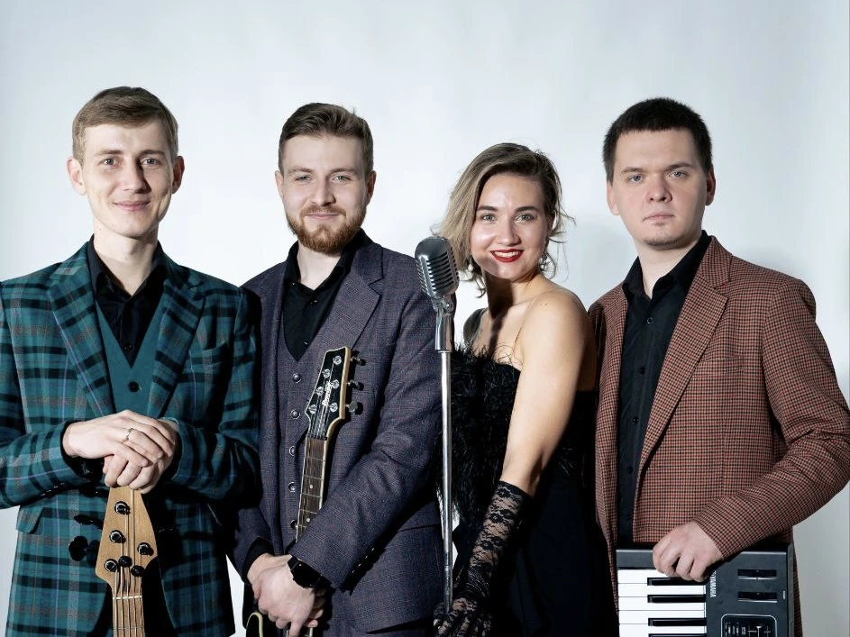 

Билеты на Geyfman and Friends (Эссе)