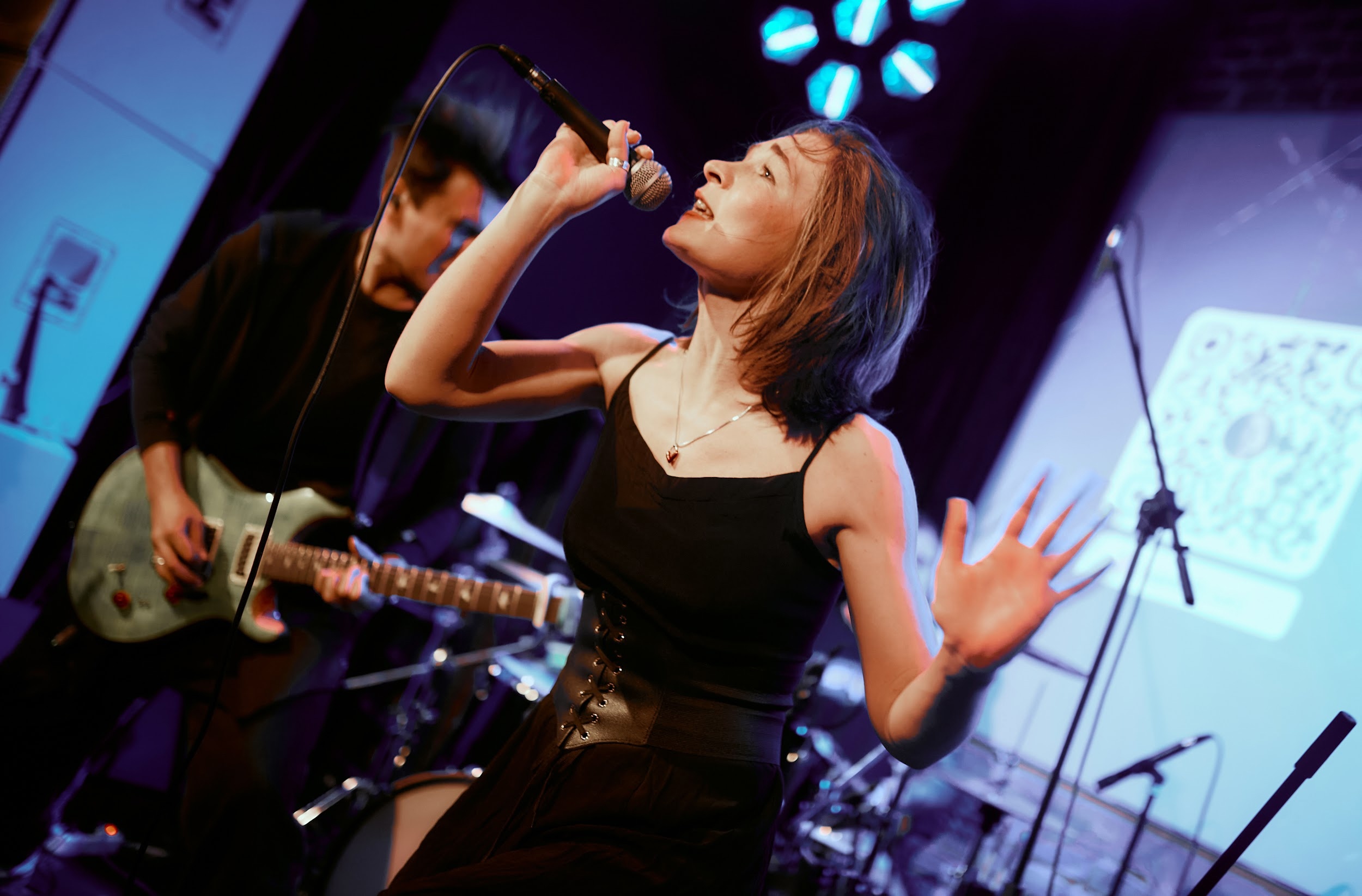 

Билеты на Нина Смит (Fish Fabrique Nouvelle)