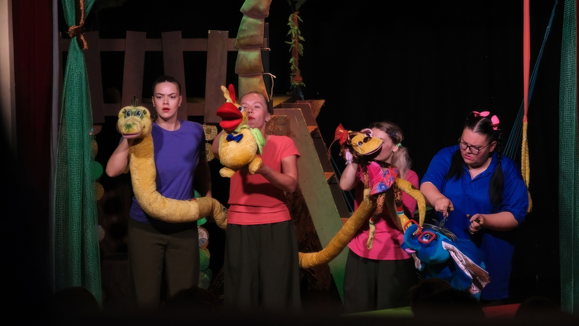 

Билеты на 38 попугаев (Театр музыкальной комедии)