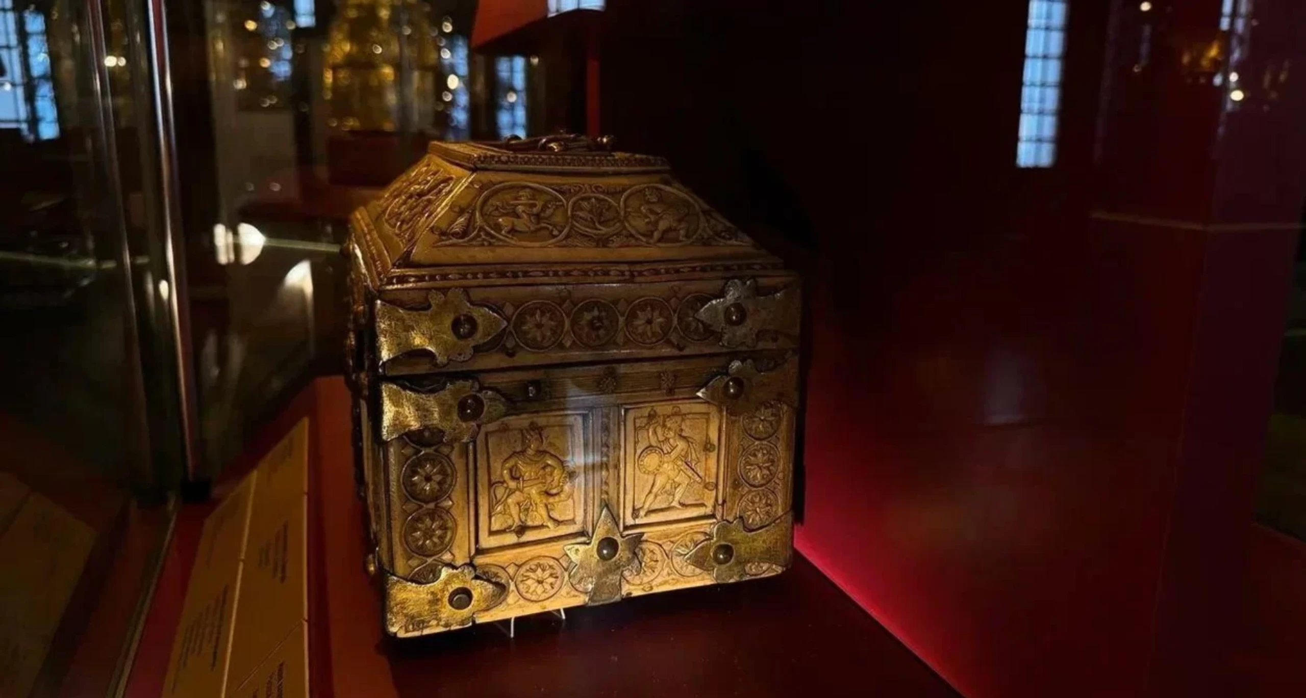 

Билеты на Секреты древних мастеров (Владычная (Грановитая) палата)