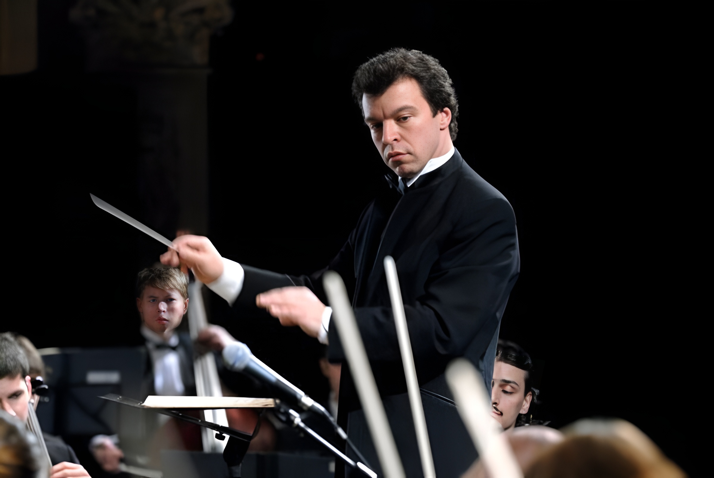 

Билеты на Фестиваль Дмитрия Шостаковича. Красноярский академический симфонический оркестр (Филармония)