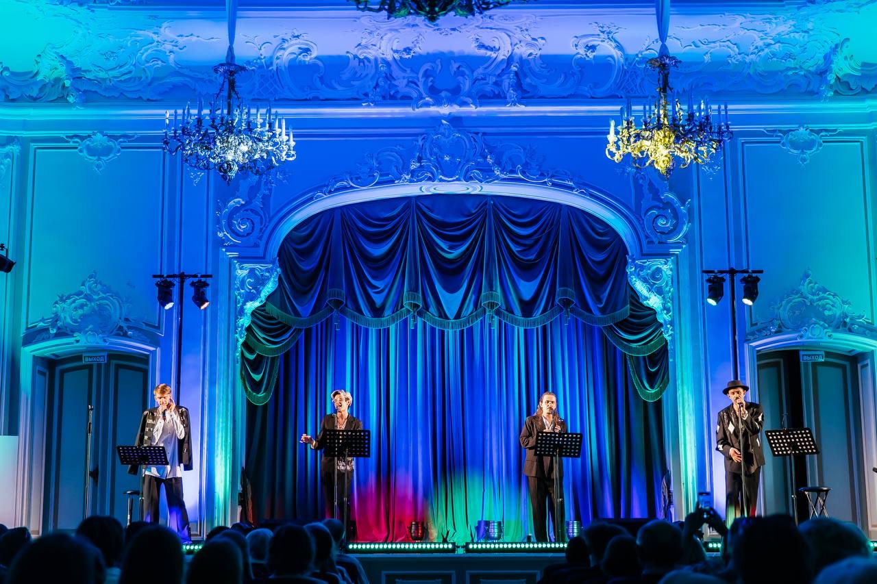 

Билеты на Bella Vita. Хиты итальянской эстрады (Дворец Белосельских-Белозерских)