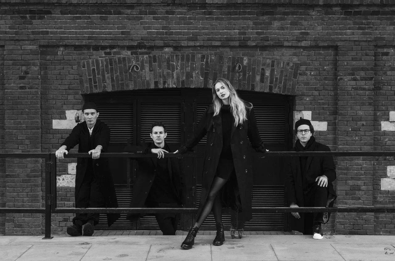 

Билеты на Simple Music Ensemble. Есенин (Дом Simple Music)