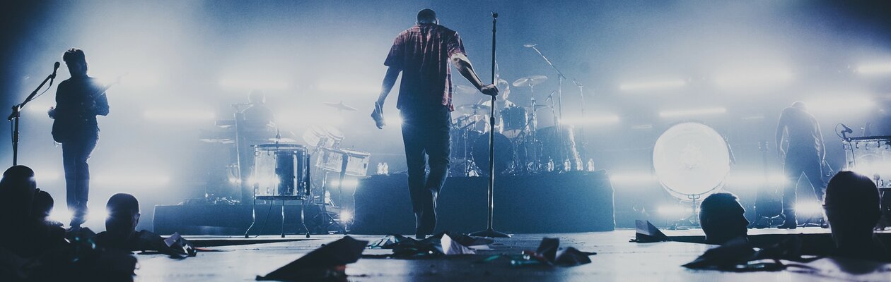 Скрежет металла 2026