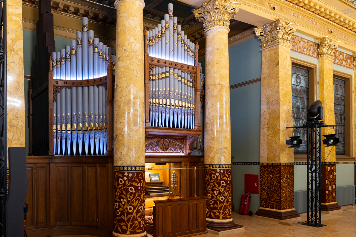 

Билеты на В ожидании Рождественского чуда (Концертный зал на Английской набережной)