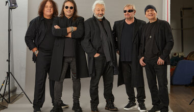 Цветы афиша