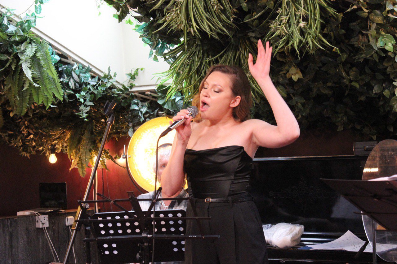 

Билеты на «Страна» Абьюз. Психологический стендап с авторской музыкой (Дом винтажной музыки)