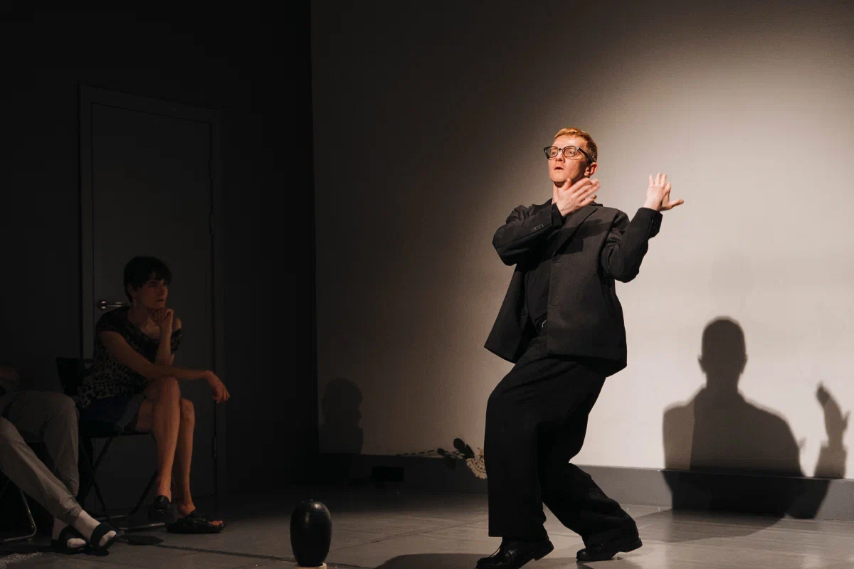 

Билеты на Шипы (Театр.doc на Лесной)