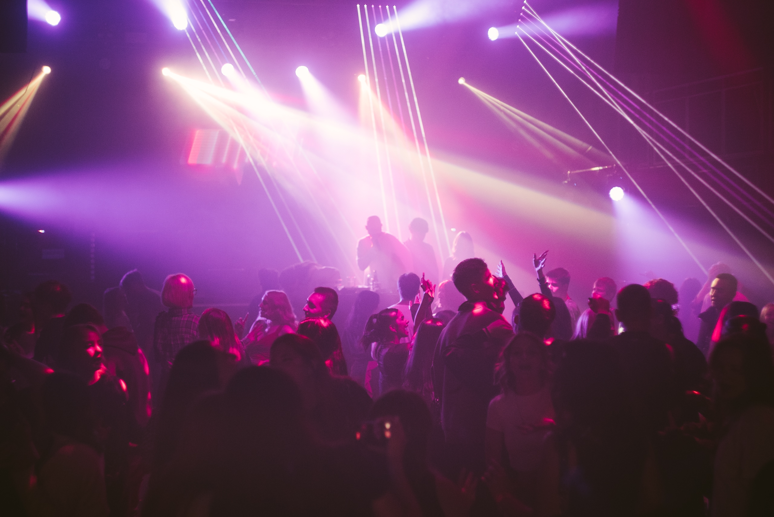 

Билеты на Ночь поцелуев (Свобода)