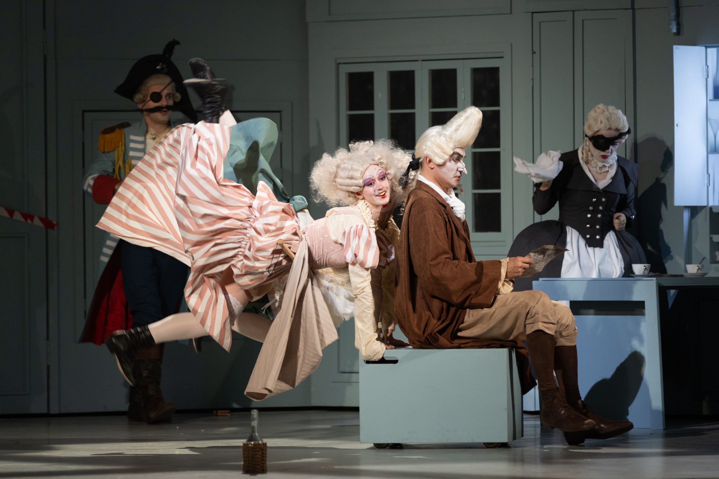 

Билеты на Севильский цирюльник (Урал Опера Балет)