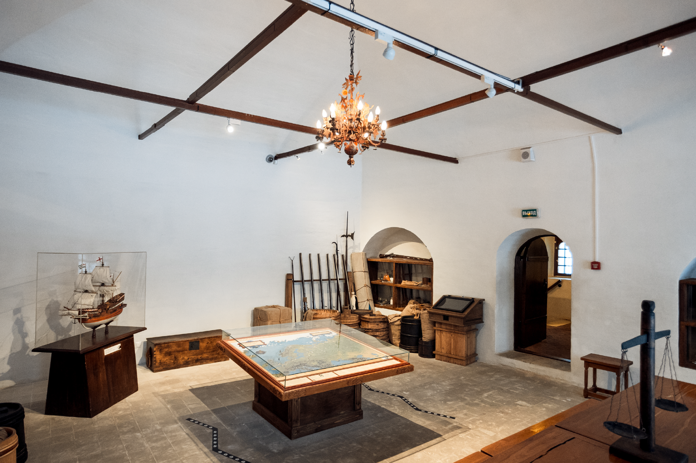 

Билеты на Посещение Старого Английского двора (Зарядье)