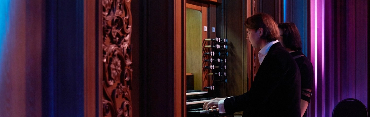 Многоликий орган: от Баха до Хачатуряна