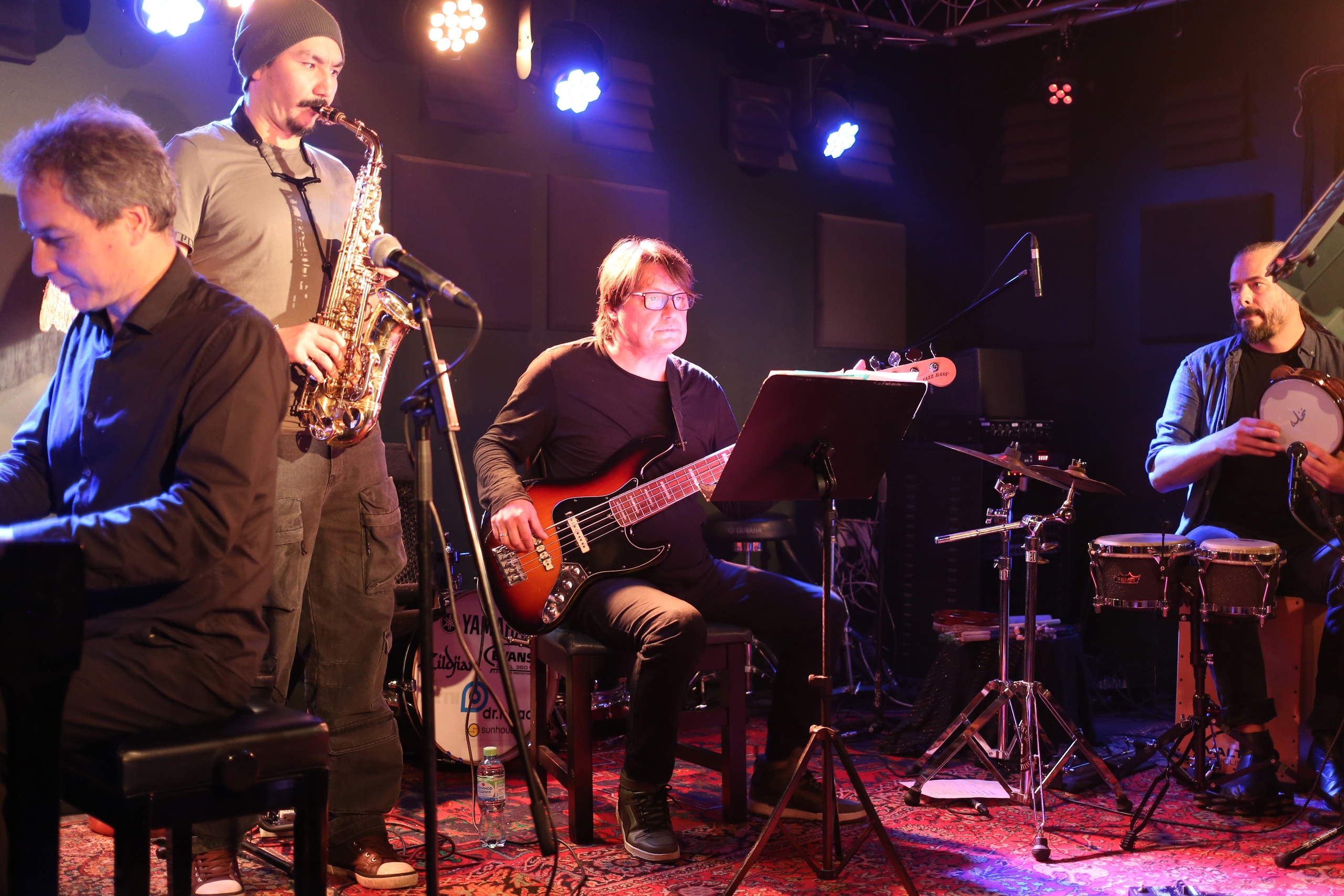 

Билеты на Сахра (Rhythm & Blues Cafe)
