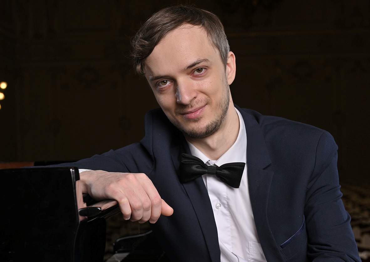 

Билеты на Александр Лубянцев. Шопен, Рахманинов (Филармония им. Шостаковича. Малый зал)