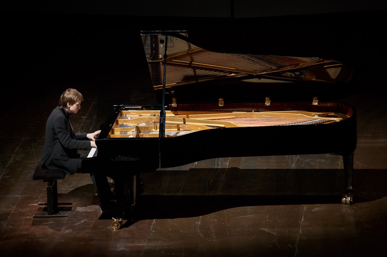 

Билеты на Дмитрий Маслеев, Виртуозы Москвы, дирижёр — Иван Никифорчин (Зарядье)