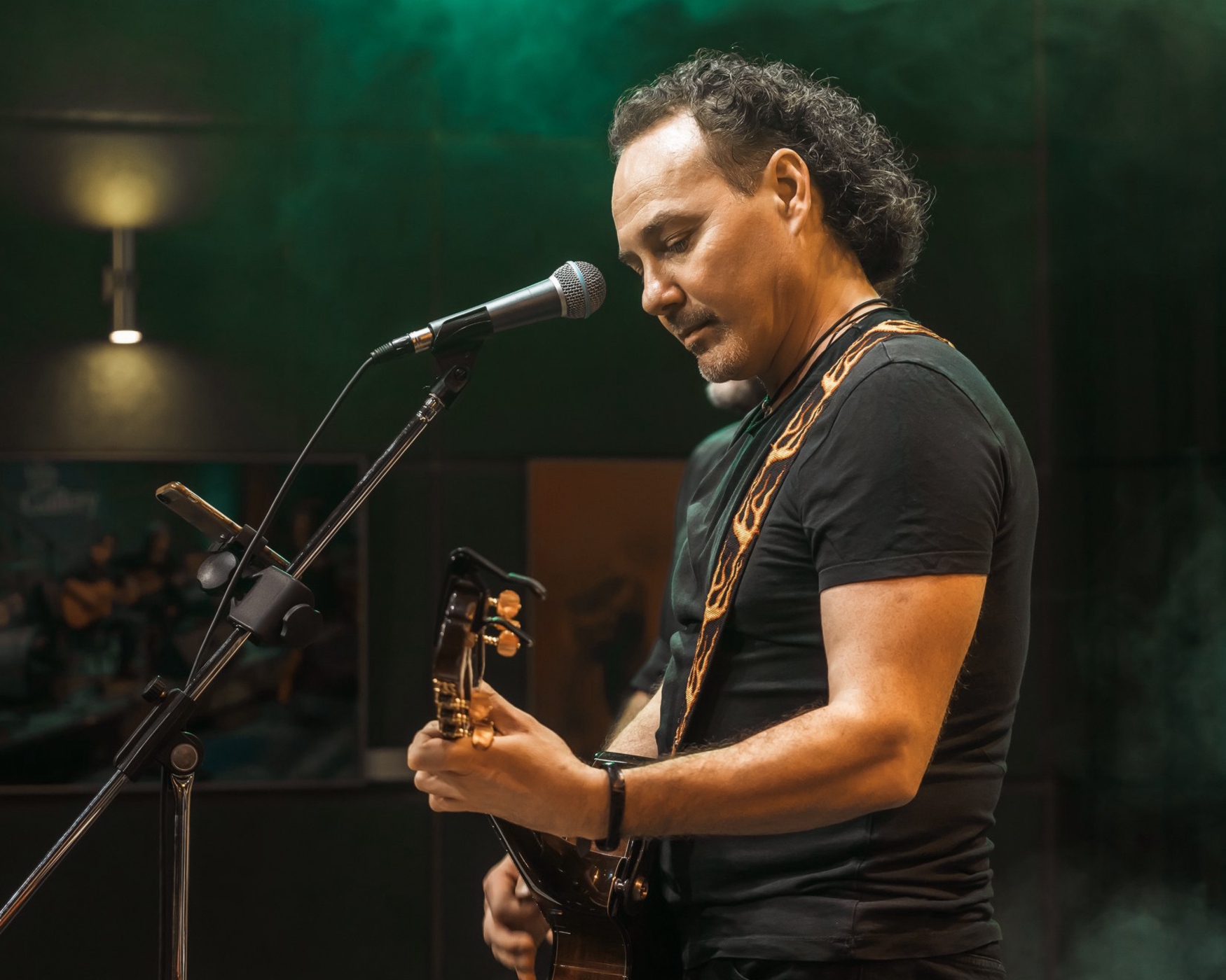 

Билеты на Джанго (Jagger)