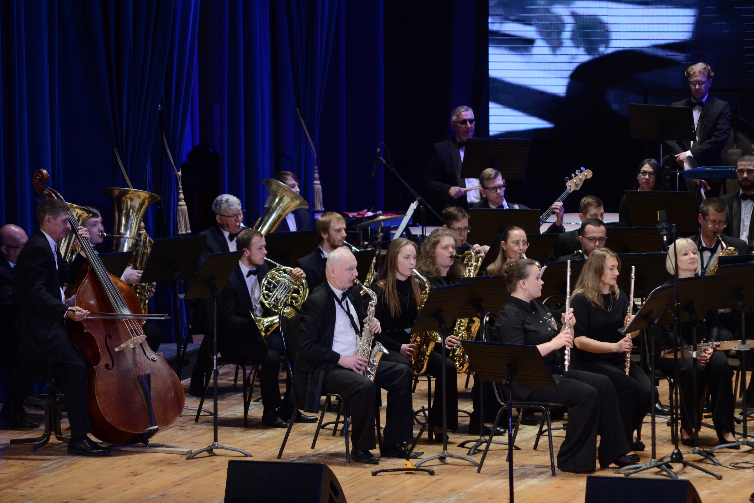 

Билеты на Волга-Бэнд (Филармония им. Шнитке)