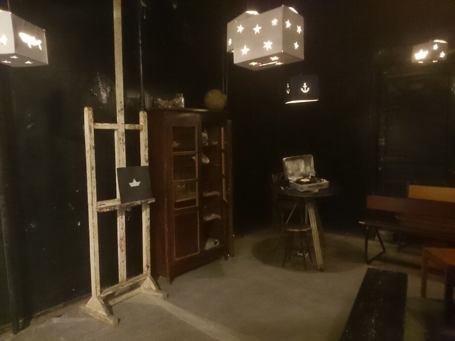 Кит и охотник