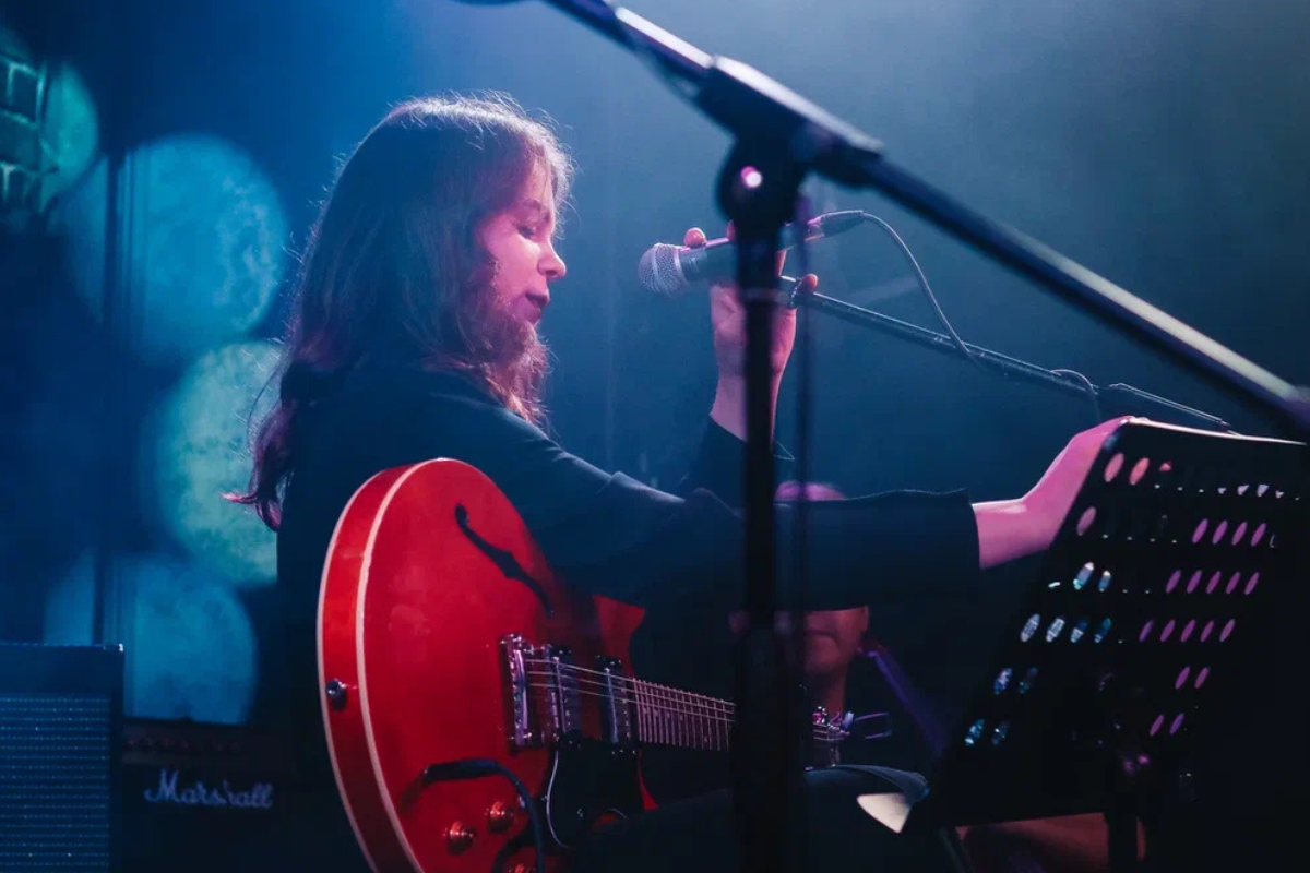 

Билеты на Саша Солнцева (Музосфера Арт-холл)