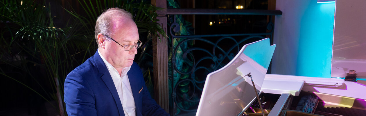 Киномузыка и джаз. Вечер в соборе при свечах