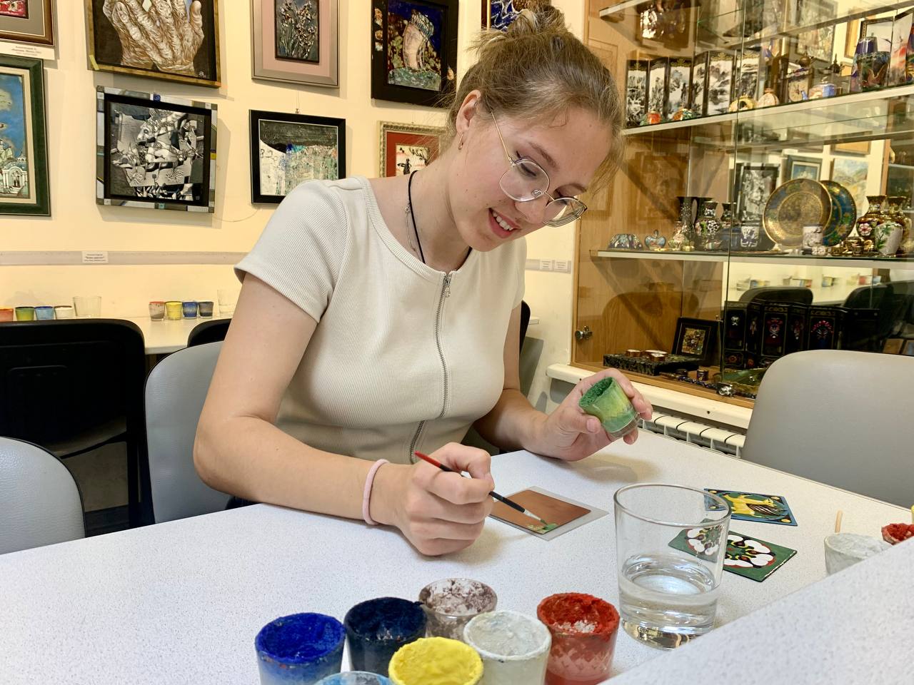 

Билеты на Мастер-класс по росписи изразца в музее эмальерного искусства (экскурсия и мастер-класс по росписи изразца)